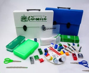 Kit escolar personalizado para prefeituras