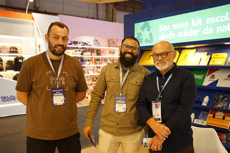 stand-ecoplast-brasil-feira-Escolar-Office-10
