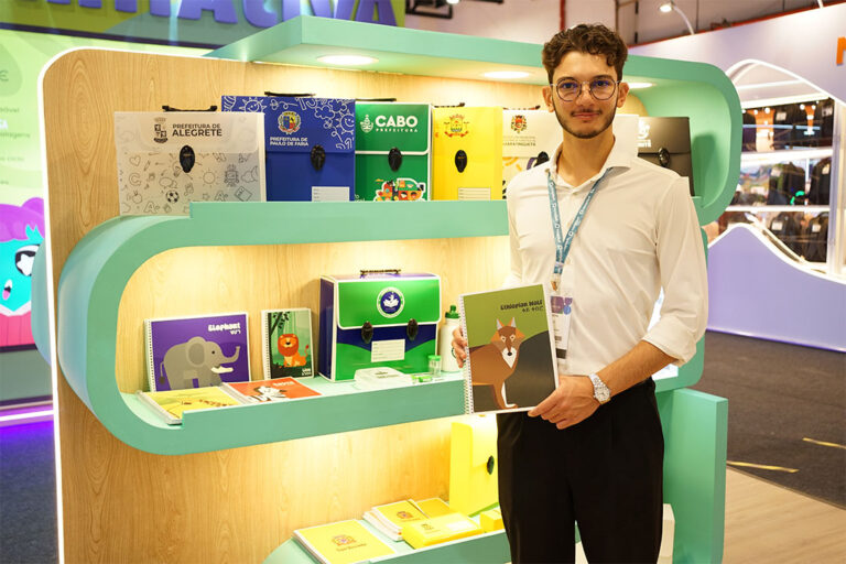 stand-ecoplast-brasil-feira-Escolar-Office-3